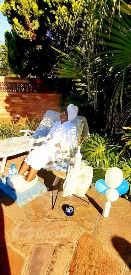 Bhotani-On-Bax Bed and Breakfast Port Elizabeth Exteriör bild