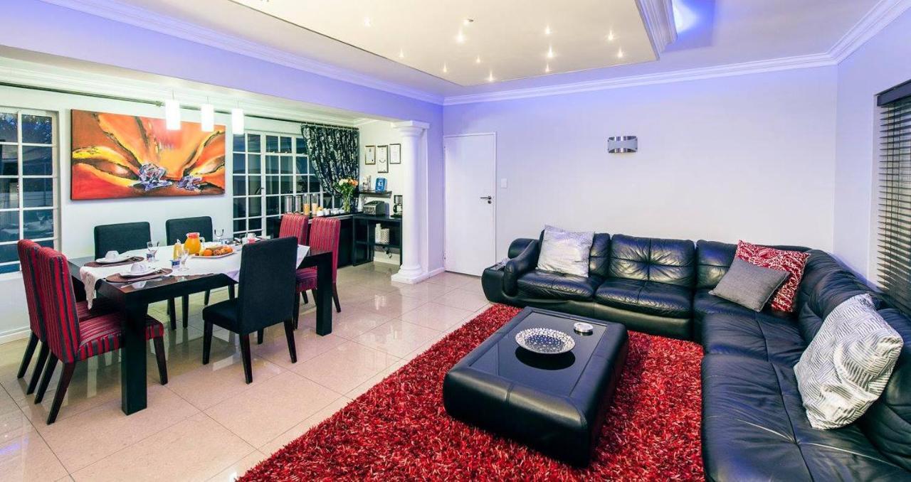 Bhotani-On-Bax Bed and Breakfast Port Elizabeth Exteriör bild
