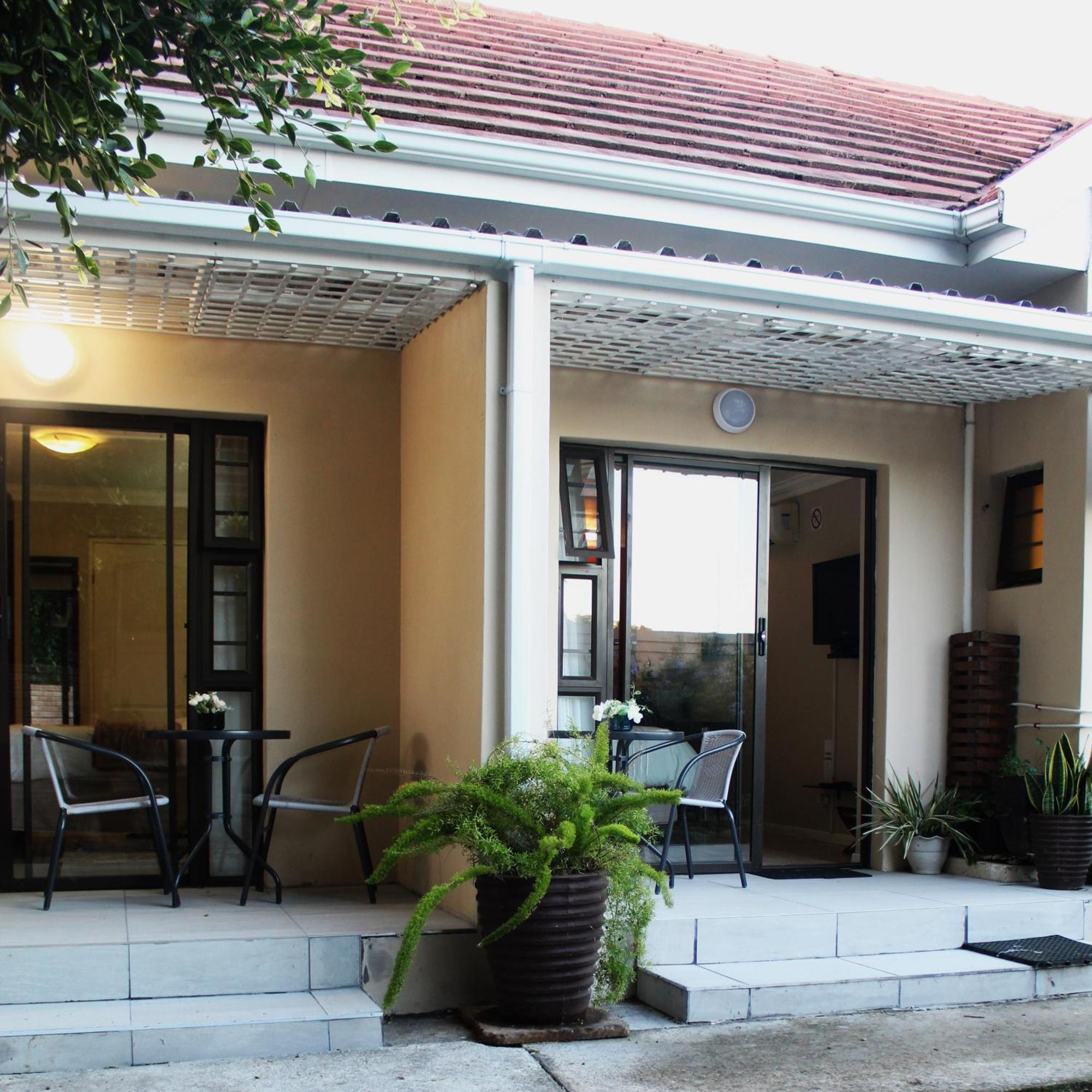 Bhotani-On-Bax Bed and Breakfast Port Elizabeth Exteriör bild