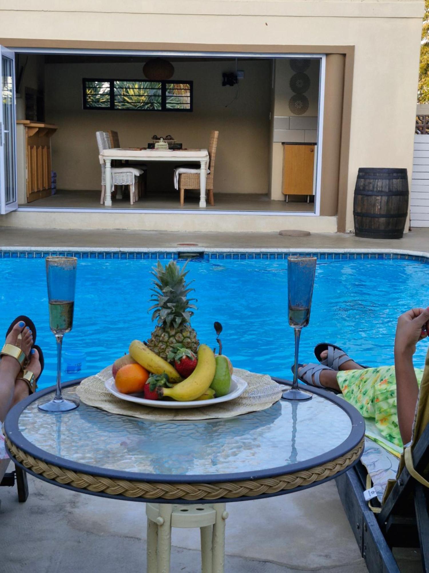 Bhotani-On-Bax Bed and Breakfast Port Elizabeth Exteriör bild