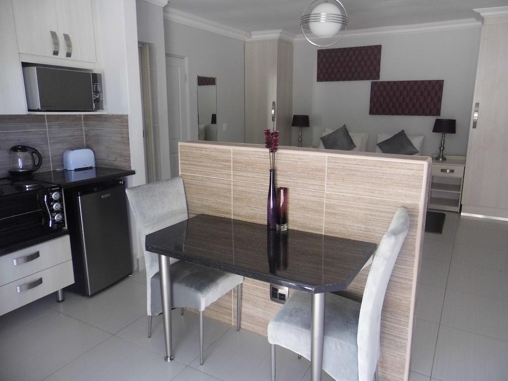 Bhotani-On-Bax Bed and Breakfast Port Elizabeth Rum bild